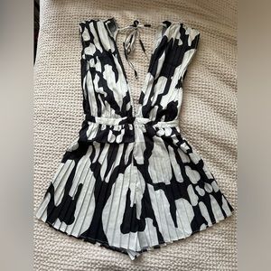 NWT Abstract Romper